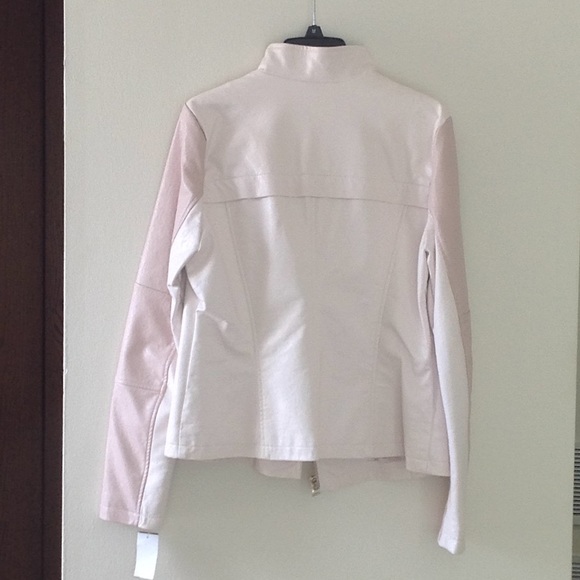 GUESS Faux leather moto jacket 💕 - Picture 6 of 10